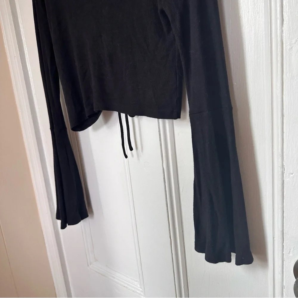 Jack by BB Dakota Leia Black Flounce Sleeve Crop Top - Picture 11 of 15